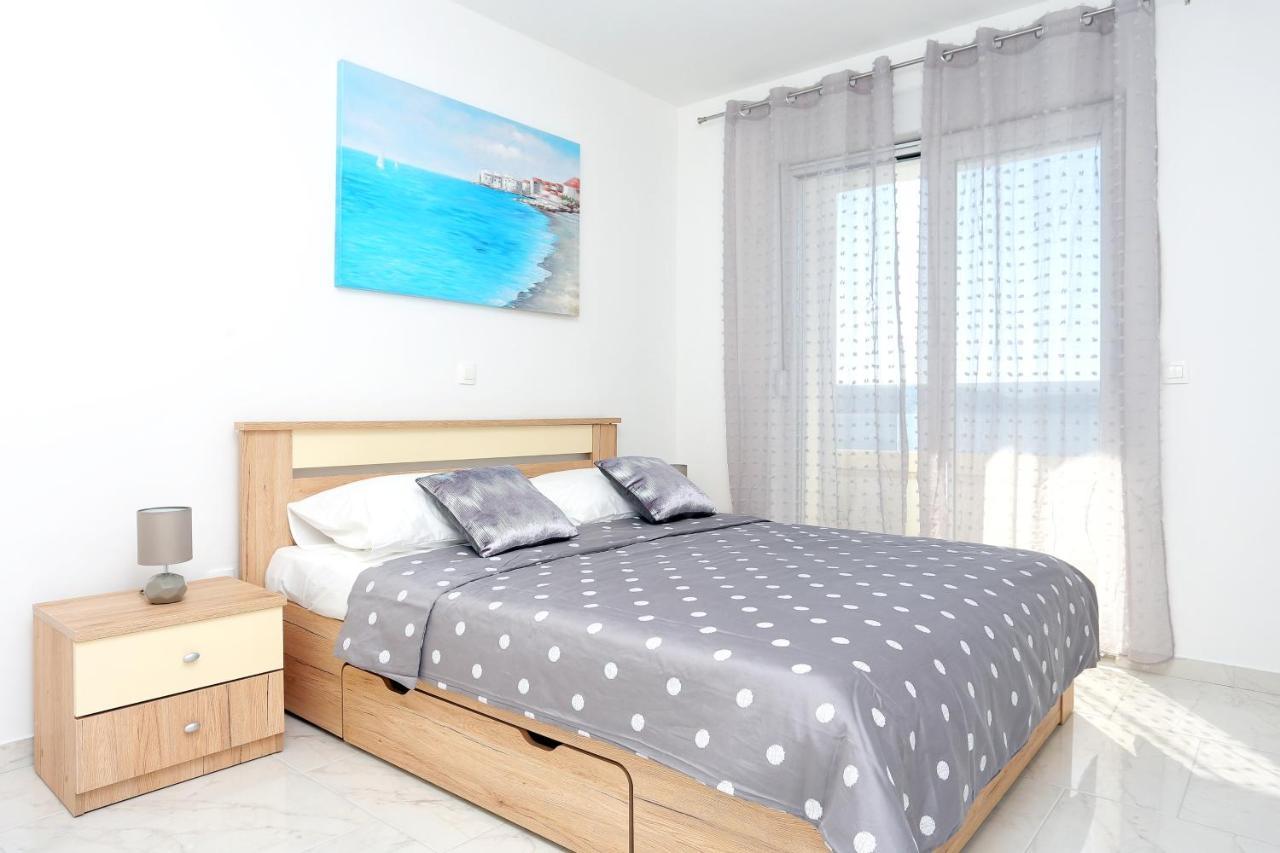 Family Friendly Apartments With A Swimming Pool Zivogosce - Porat, Makarska - 18150 Exterior photo