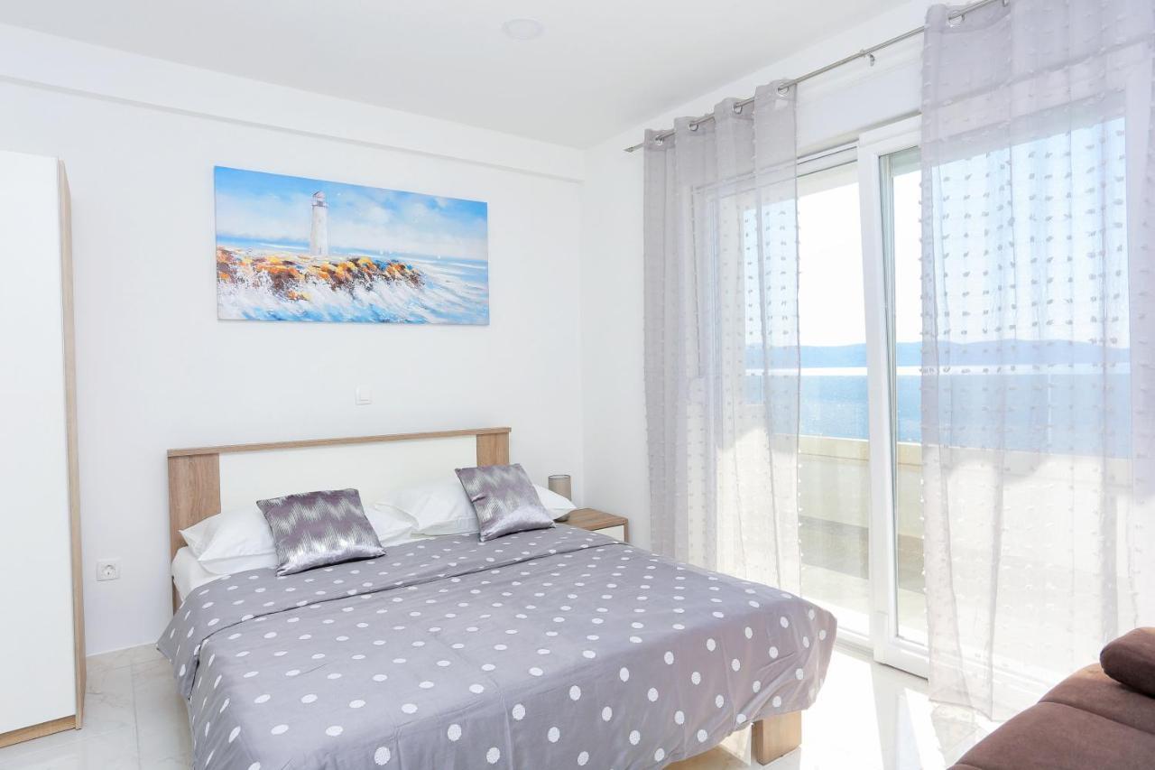 Family Friendly Apartments With A Swimming Pool Zivogosce - Porat, Makarska - 18150 Exterior photo